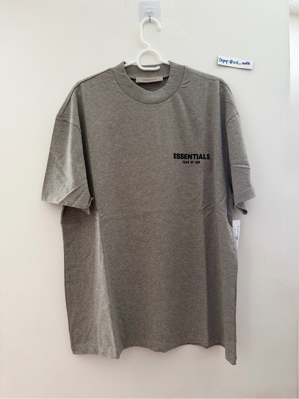 ESSENTIALS Fear of God Dark Oatmeal T-Shirt - Picture 2 of 2
